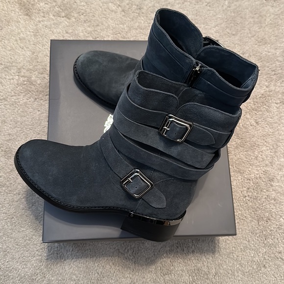 Vince Camuto booties / color/material Granite Peak Verona. Dark bluish grey. - Picture 2 of 8
